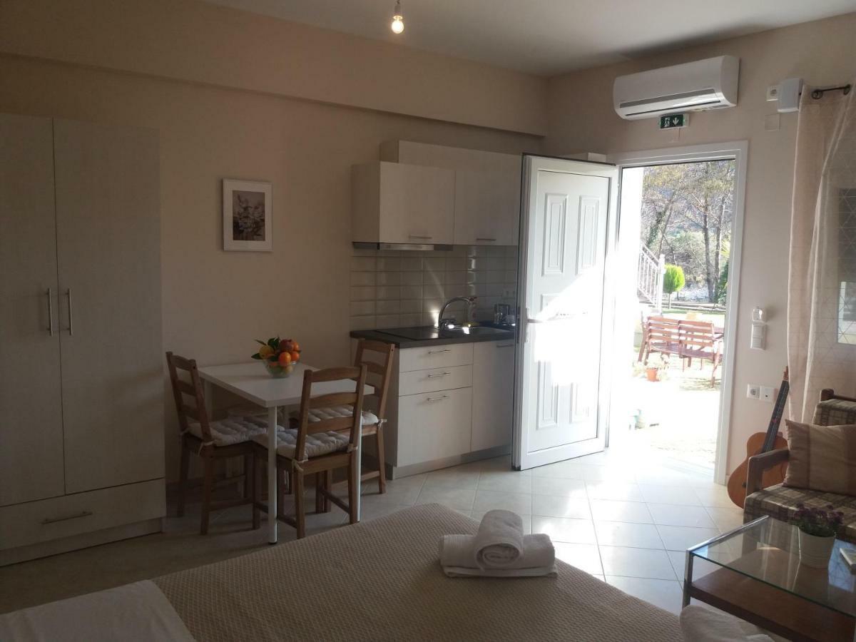 Dimitriou Rooms Глики Экстерьер фото